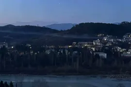 ქირავდება ბინა დღიურად, 2 ოთახიანი, ახალი აშენებული, ქუთაისი, საფიჩხია