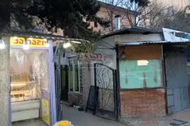 Продается , Универсальное коммерческое помещение, Варкетили