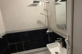 ქირავდება ბინა, 3 ოთახიანი, ძველი აშენებული, თბილისი, ავლაბარი