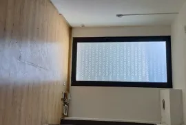 For Rent, Office, Vera