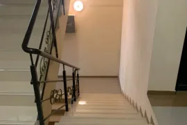 Продается квартира, 3 Kомнатная, Новостройка, Тбилиси, vake