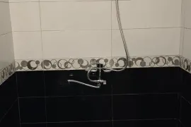 ქირავდება ბინა, 2 ოთახიანი, ძველი აშენებული, თბილისი, ჩუღურეთი