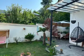 ქირავდება სახლი, 4 ოთახიანი, თბილისის შემოგარენი, წყნეთი