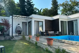 House For Rent, 4 Room, Suburbs of Tbilisi, Tskneti