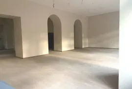 ქირავდება, უნივერსალური კომერციული  ფართი, სოლოლაკი
