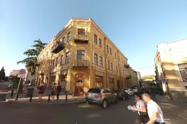 ქირავდება, უნივერსალური კომერციული  ფართი, სოლოლაკი