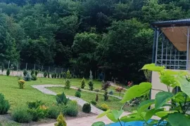 იყიდება სახლი, 5 ოთახიანი, ონი, ზუდალი