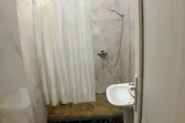 Аренда, 2 Kомнатная, Старое здание, Тбилиси, Чугурети