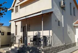იყიდება სახლი, 6 ოთახიანი, თბილისი, სოფ. დიღომი