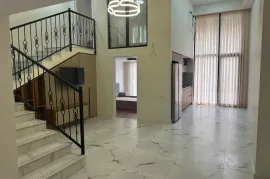 იყიდება ბინა, 4 ოთახიანი, ახალი აშენებული, ბათუმი