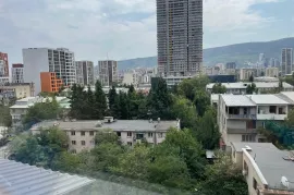 ქირავდება ბინა, 3 ოთახიანი, ძველი აშენებული, თბილისი, საბურთალო