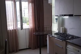 ქირავდება ბინა, 2 ოთახიანი, ძველი აშენებული, თბილისი, ვაჟა ფშაველას კვარტლები