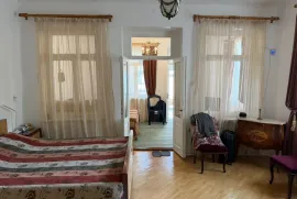 House For Sale, 4 Room, Suburbs of Tbilisi, Tskneti
