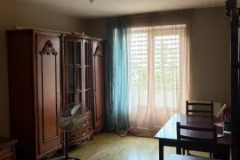 For Rent, 1 Room, Old building, Tbilisi, saburtalo