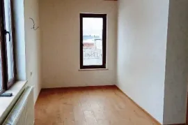 იყიდება სახლი, 5 ოთახიანი, ყაზბეგი, სტეფანწმინდა