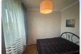 ქირავდება ბინა, 2 ოთახიანი, ძველი აშენებული, თბილისი, დიდუბე