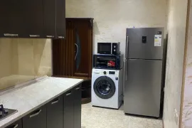 ქირავდება სახლი, 8 ოთახიანი, ქობულეთი, ქობულეთი