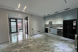 Apartment for sale, 3 Room, Old building, Batumi, Old Batumi district