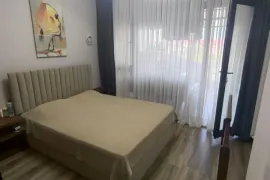 იყიდება ბინა, 5 ოთახიანი, ახალი აშენებული, ბათუმი, ბაგრატიონის უბანი
