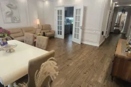 იყიდება ბინა, 5 ოთახიანი, ახალი აშენებული, ბათუმი, ბაგრატიონის უბანი