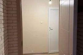 იყიდება ბინა, 4 ოთახიანი, ძველი აშენებული, ქუთაისი, ავტოქარხნის დასახლება
