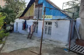 იყიდება მიწის ნაკვეთი, ვეძისი