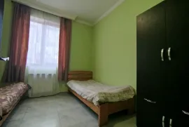 ქირავდება ბინა, 2 ოთახიანი, ახალი აშენებული, თბილისი