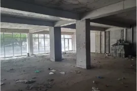 Продается , Универсальное коммерческое помещение, Варкетили