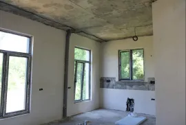 იყიდება სახლი, 4 ოთახიანი, ქობულეთი, ჩაქვი