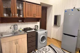 Ипотека квартиры, 2 Kомнатная, Старое здание, Тбилиси, Авлабари