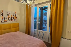 ქირავდება ბინა, 2 ოთახიანი, ძველი აშენებული, თბილისი, დიდუბე