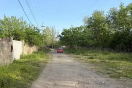 იყიდება მიწის ნაკვეთი, არა სასოფლო - სამეურნეო