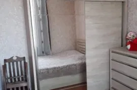 Аренда, 2 Kомнатная, Старое здание, Тбилиси, Тбилисское море