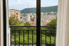 ქირავდება ბინა, 3 ოთახიანი, ახალი აშენებული, თბილისი, საბურთალო