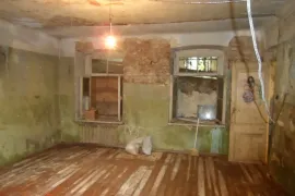 Apartment for sale, 5 Room, Old building, Tbilisi, Mtatsminda