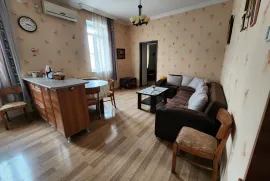 For Rent, 2 Room, Old building, Tbilisi, Chugureti