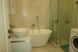 For Rent, 4 Room, Old building, Tbilisi, vake