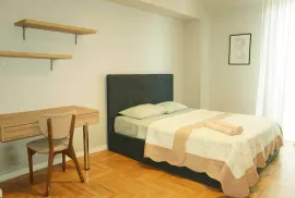 For Rent, 4 Room, Old building, Tbilisi, vake