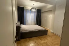 For Rent, 4 Room, Old building, Tbilisi, vake