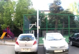 იყიდება ბინა, 4 ოთახიანი, ძველი აშენებული, თბილისი, დიღმის მასივი