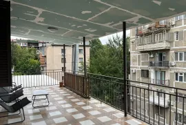 ქირავდება ბინა, 7 ოთახიანი, ძველი აშენებული, თბილისი, დიდუბე