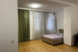 ქირავდება ბინა, 7 ოთახიანი, ძველი აშენებული, თბილისი, დიდუბე