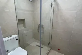 იყიდება ბინა, 3 ოთახიანი, ძველი აშენებული, თბილისი, ჩუღურეთი