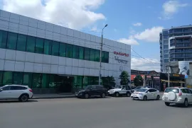 ქირავდება, უნივერსალური კომერციული  ფართი, ბალახვანი