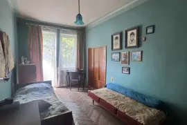 Apartment for sale, 4 Room, Old building, Tbilisi, Chugureti