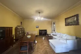 Apartment for sale, 4 Room, Old building, Tbilisi, Chugureti