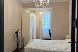 იყიდება ბინა, 4 ოთახიანი, ახალი აშენებული, თბილისი, საბურთალო
