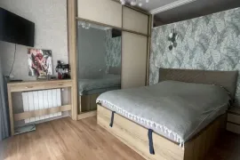 იყიდება ბინა, 3 ოთახიანი, ახალი აშენებული, ბათუმი, ხიმშიაშვილის უბანი