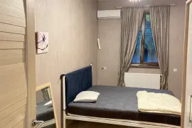 ქირავდება სახლი, 8 ოთახიანი, თბილისის შემოგარენი, წყნეთი