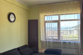 ქირავდება ბინა, 1 ოთახიანი, ახალი აშენებული, ბორჯომი, ბაკურიანი